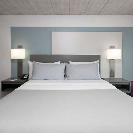 Tryp By Wyndham College Station Hotel Ngoại thất bức ảnh