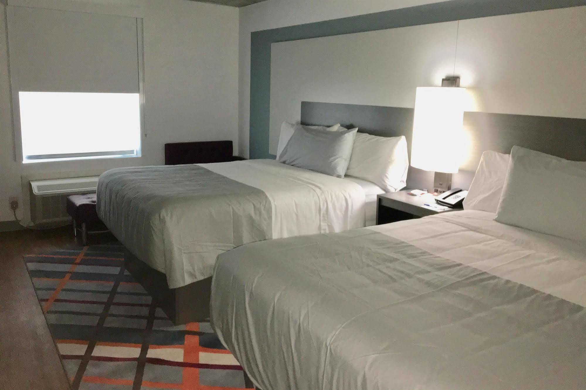 Tryp By Wyndham College Station Hotel Ngoại thất bức ảnh