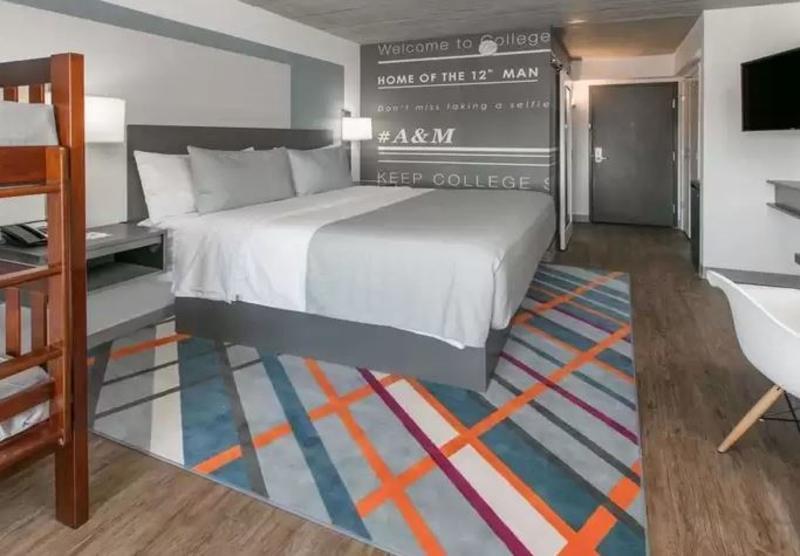 Tryp By Wyndham College Station Hotel Ngoại thất bức ảnh