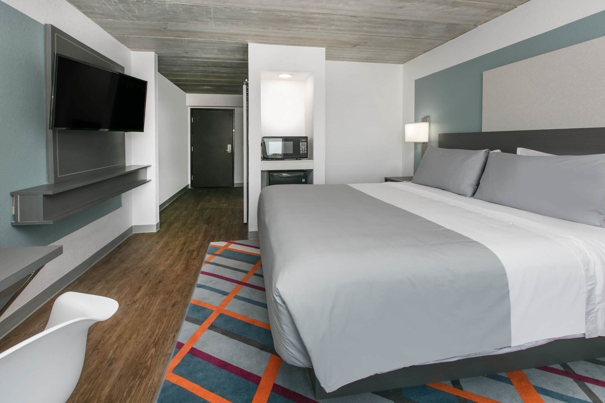 Tryp By Wyndham College Station Hotel Ngoại thất bức ảnh